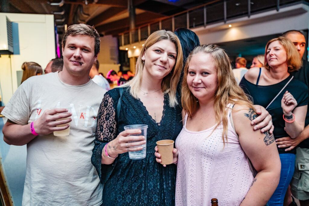 01072023_Ü30Party_MessehalleWels_(c)EderStefanie_00020